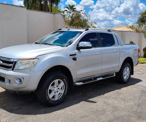 FORD RANGER 3.2 LIMITED 4X4 CD 20V DIESEL 4P AUTOMÁTICO